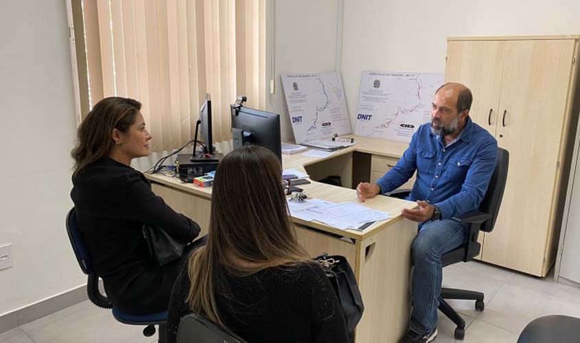 Prefeitura e Dnit se reúnem para discutir solução para o embarque dos barcos de passeio