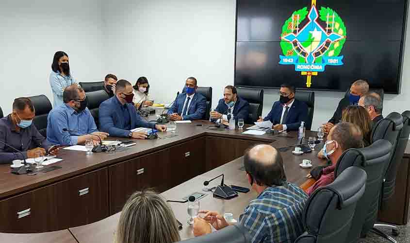 Comissão de Segurança da ALE-RO discute sobre as péssimas condições do presídio de Ariquemes