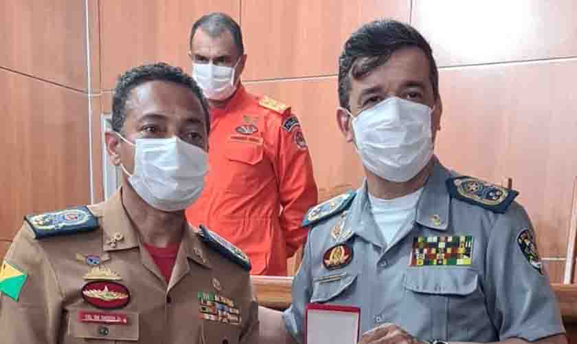 Comandante-geral da Polícia Militar de Rondônia agraciado com a comenda Ordem do Mérito D. Pedro II do Corpo de Bombeiros do Acre