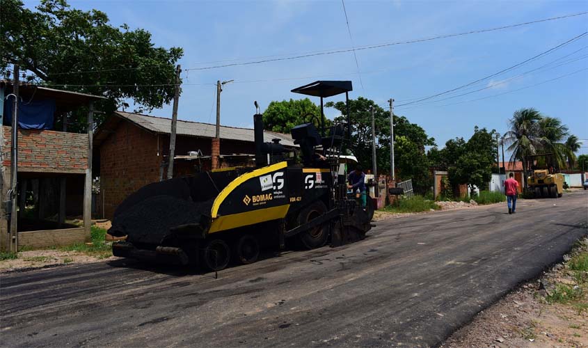 Prefeitura conclui asfaltamento de ruas no bairro Urupá