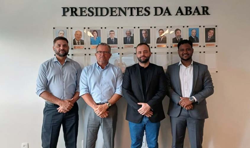 Delegação da Agência Reguladora de Serviços Públicos de Porto Velho se reúne com a ABAR em Brasília