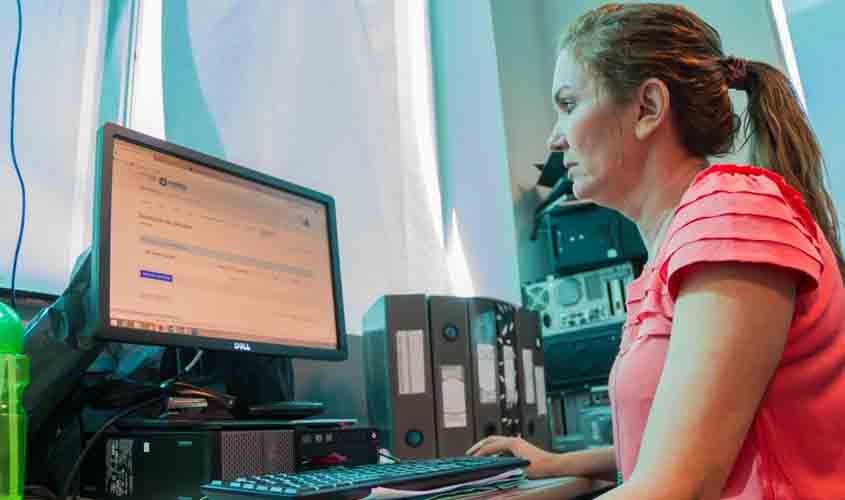 Diário Eletrônico otimiza trabalho dos servidores escolares e facilita acesso à informação