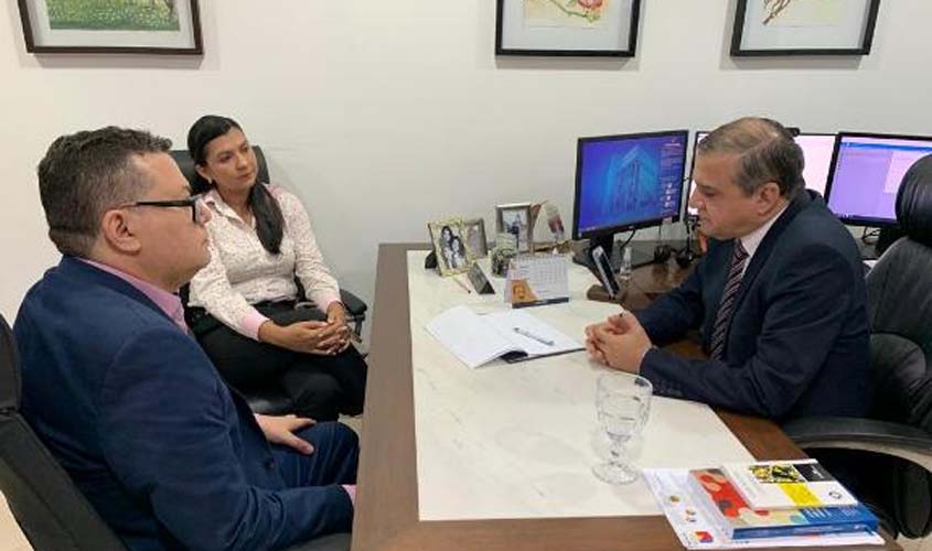 Declare Seu Amor: Delegados da receita, em RO, se reúnem com coordenador da infância sobre o projeto