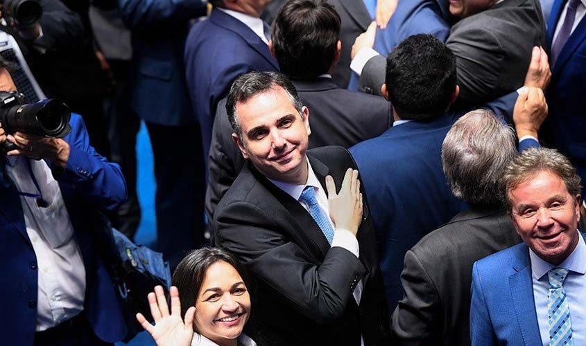 Rodrigo Pacheco vence eleição e continuará no comando do Senado 
