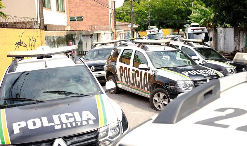 PMs do Ceará voltam ao trabalho e Defesa estuda retirada dos militares