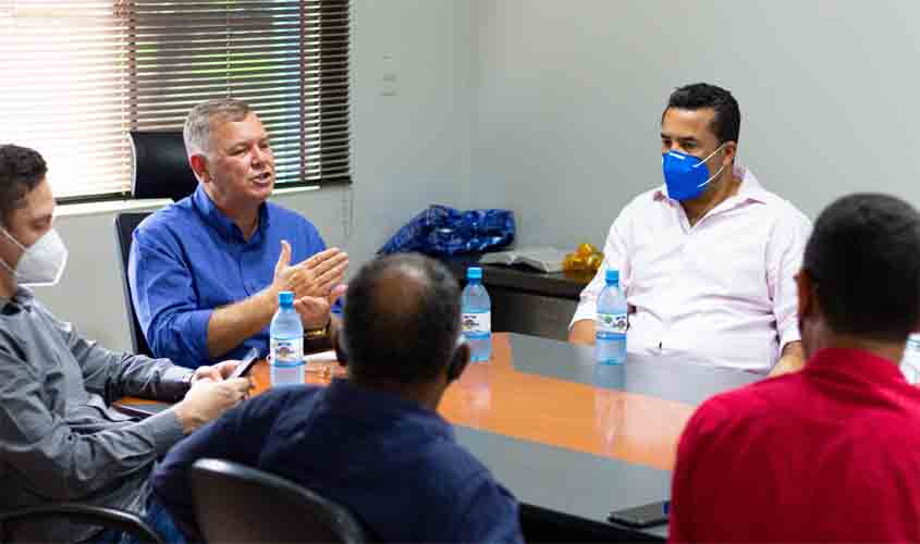 Isaú agradece emendas de Mosquini