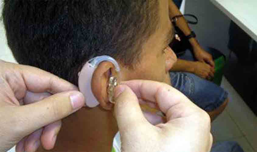 OMS estima 2,5 bilhões de pessoas com problemas auditivos em 2050