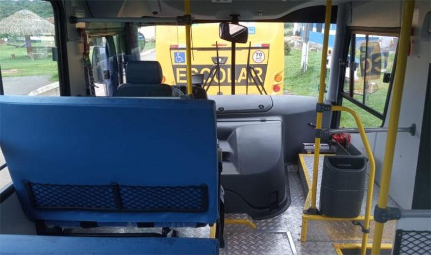 Aquisição de ônibus escolares ao Centro Técnico Abaitará facilitará acesso de alunos na região