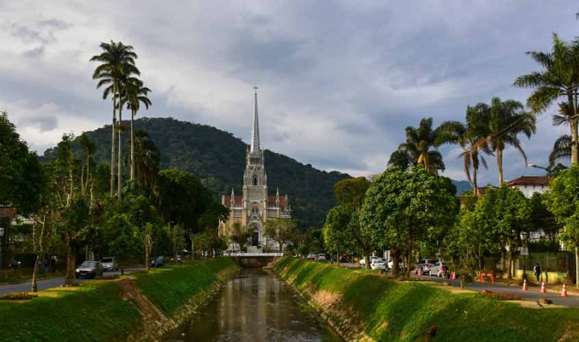 Dicas incríveis para aproveitar Petrópolis RJ: descubra os segredos dessa cidade encantadora!