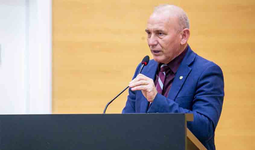 Ezequiel Neiva critica Usina de Jirau por falta de aterro na BR-425 e propõe alternativas para alagamentos