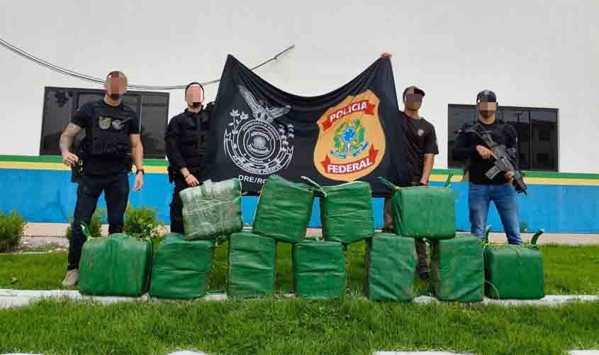 PF e PM/RO prendem duas pessoas em flagrante com 350 kg de drogas