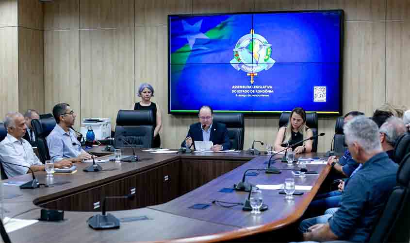 Comissão de Indústria, Comércio, Ciência e Tecnologia defende criação de grupo de Trabalho