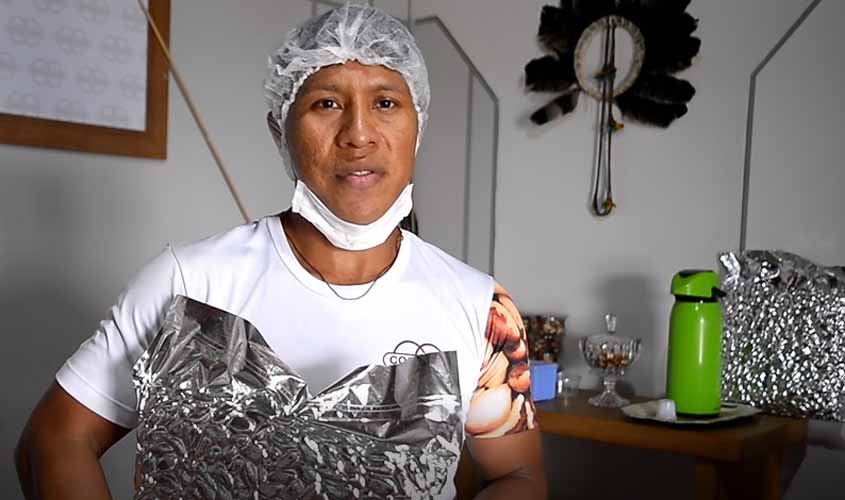 Com apoio da Funai, Povo Cinta Larga incrementa renda com coleta e beneficiamento de castanha