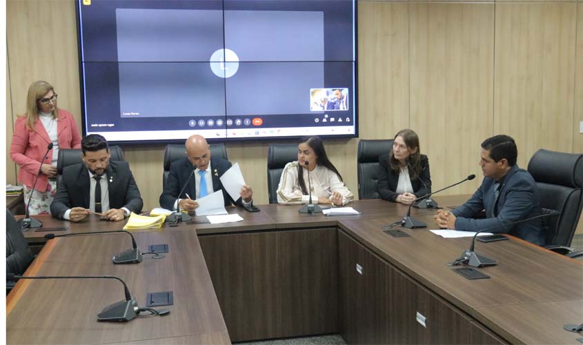 CCJR discute proibição do uso de fogos de artifício com estampido em Rondônia