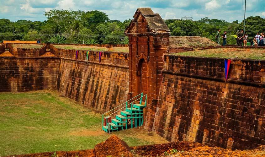 O DIA NA HISTÓRIA 02 DE MAIO!