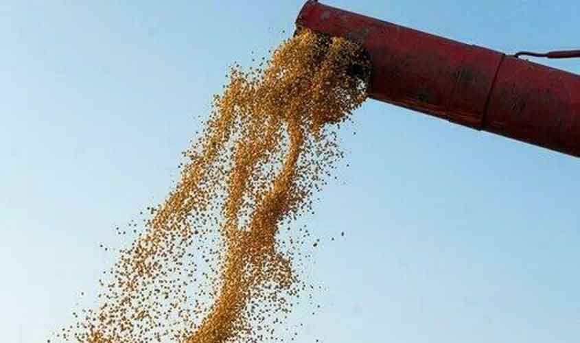 Soja sobe 0,45% no Paraná