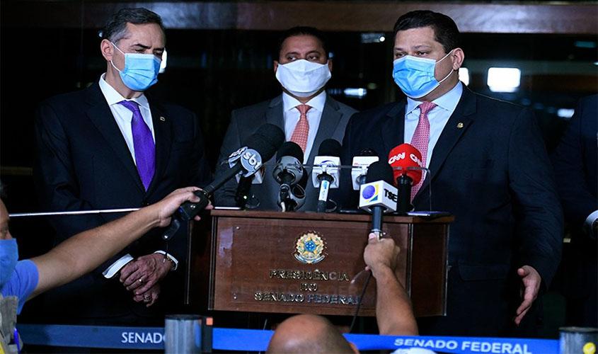 Congresso oficializa adiamento das eleições municipais para novembro  