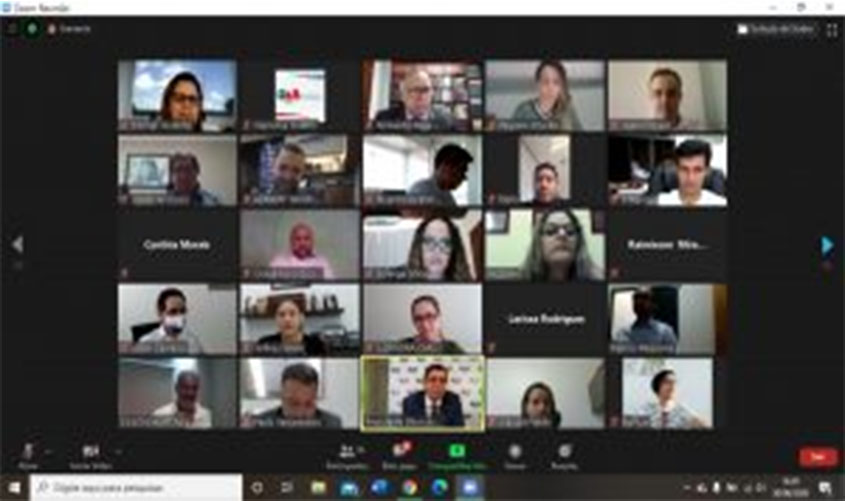 Pleno da OAB recebe juramento de novos advogados em sessão histórica