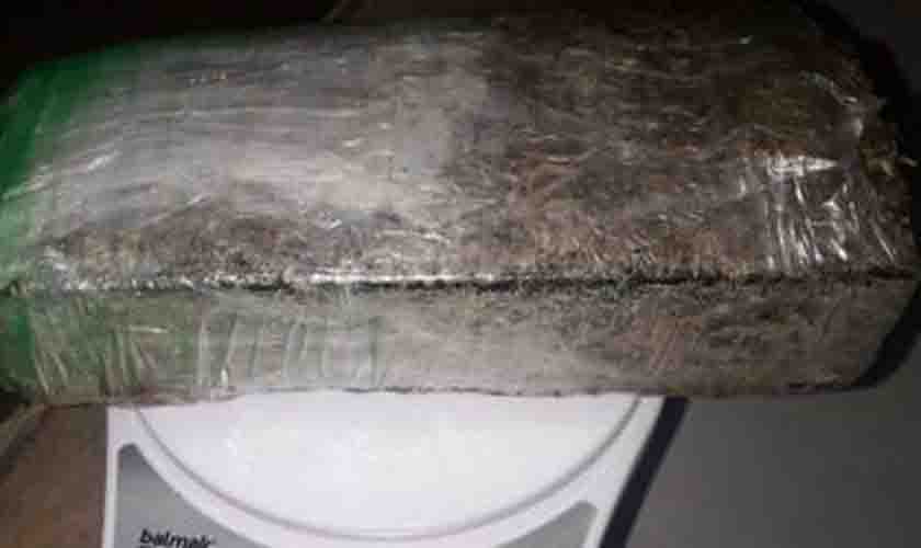 PM recaptura foragido e apreende 500 gramas de entorpecente