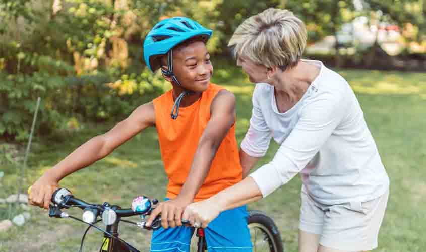 Adoção monoparental: Angaad responde as dúvidas mais comuns sobre o tema