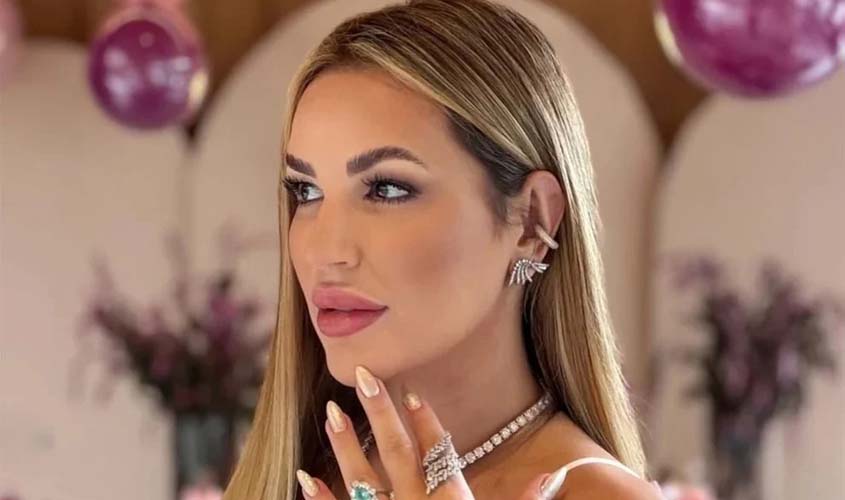STJ mantém prisão da influenciadora Deolane Bezerra