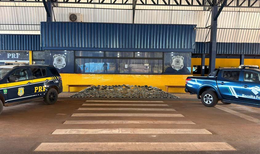PRF e Receita apreendem mais de 460 kg de drogas