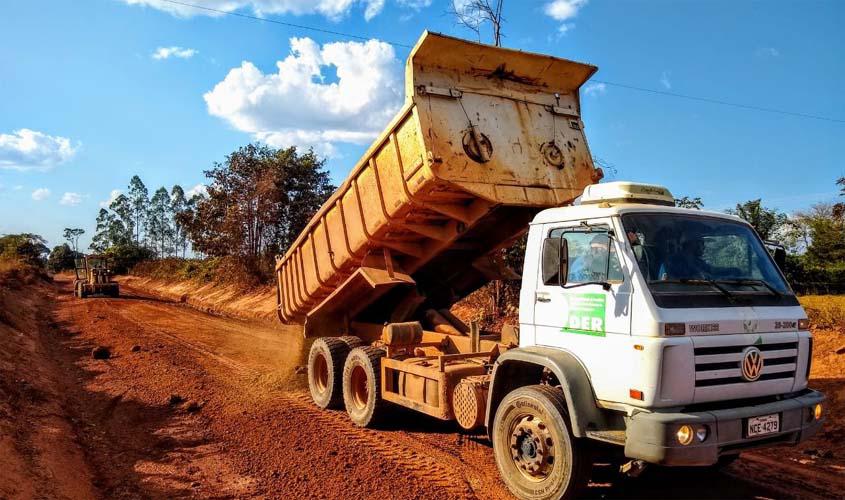Serviços na RO-377 que liga a BR 429 ao distrito de Porto Murtinho são iniciados