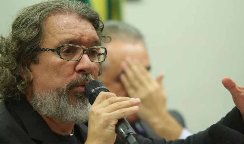 Basta de ilegalidades, diz o advogado Kakay, sobre os crimes de Dallagnol