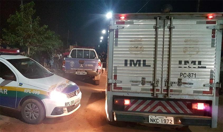 Briga em parque de exposição termina em pancadaria, esfaqueado e morte a tiros