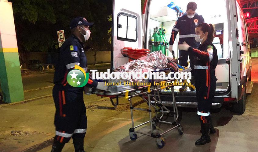 Ladrões invadem residência e atacam vítima com várias facadas