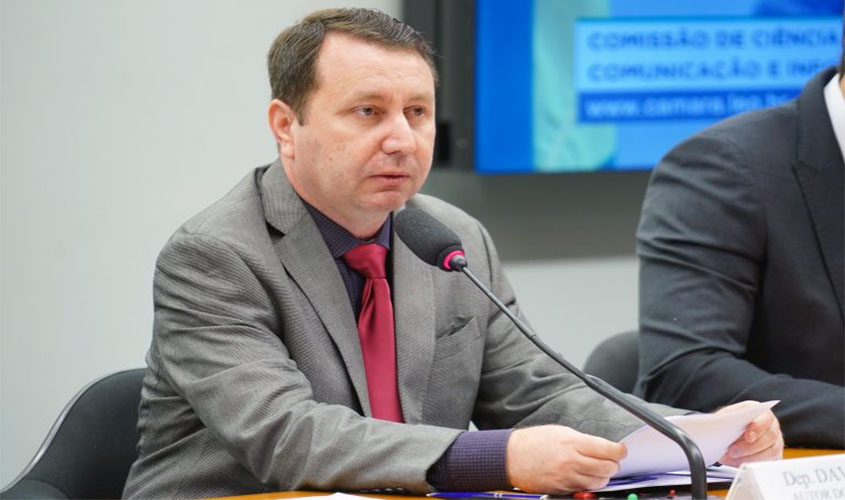 Projeto institui direito ao esquecimento penal para ex-detentos  