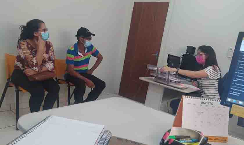 Núcleo de Regularização Fundiária de Vilhena esclarece dúvidas sobre o programa Titula Brasil