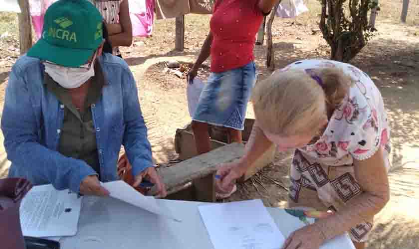 Famílias de 23 assentamentos rondonienses recebem R$ 415 mil em créditos