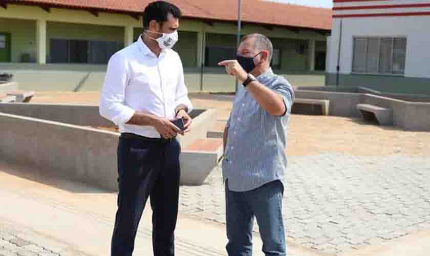 Deputado Lucio Mosquini anuncia implantação do curso de zootecnia no Campus do IFRO em Jaru