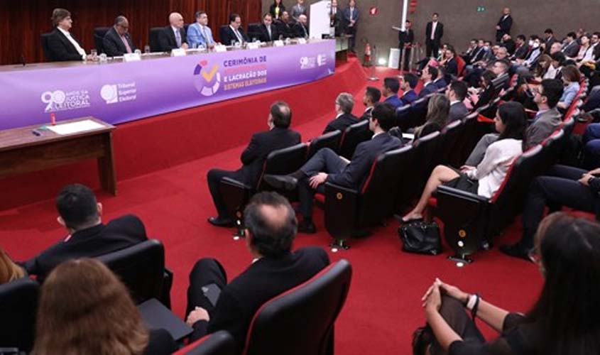 TSE encerra Cerimônia de Assinatura Digital e Lacração dos Sistemas Eleitorais