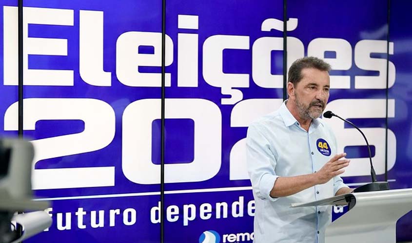 Hildon Chaves afirma que 'leiloar CAERD,  na semana da eleição, cheira muito mal'