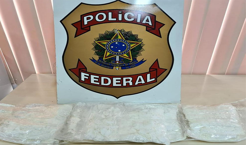PF prende homem com 2 kg de cocaína no aeroporto de Porto Velho