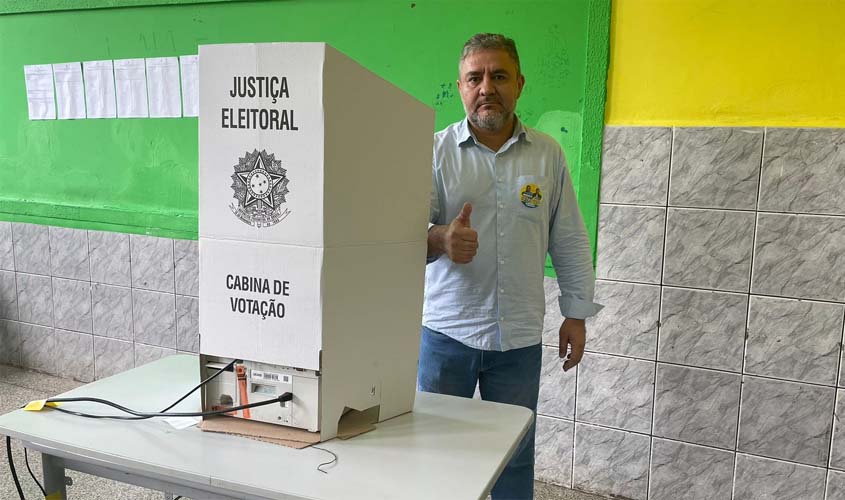 Fogaça votou logo no começo desta manhã e está confiante que terá um domingo de vitória