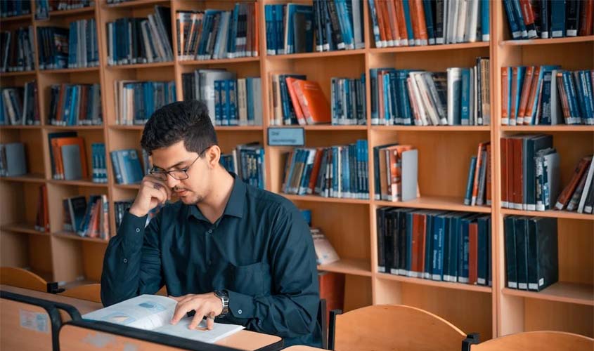 ENEM 2022: confira temas que podem aparecer na redação