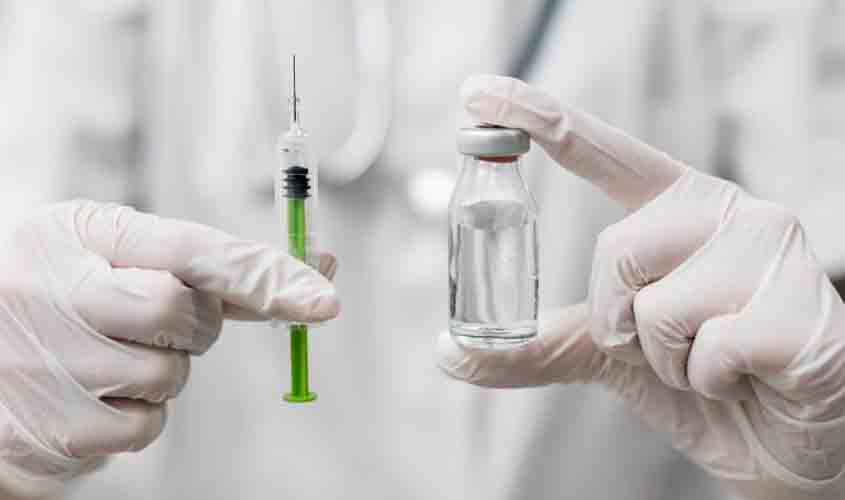 Ministro diz que poucas vacinas atendem às necessidades do Brasil