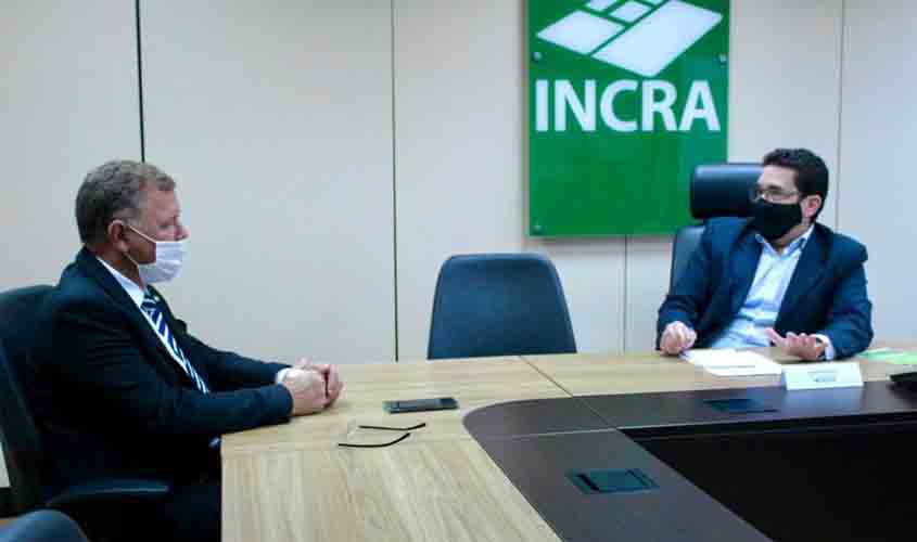 Prefeituras de Rondônia poderão trabalhar na regularização fundiária, ação do Deputado Lucio Mosquini