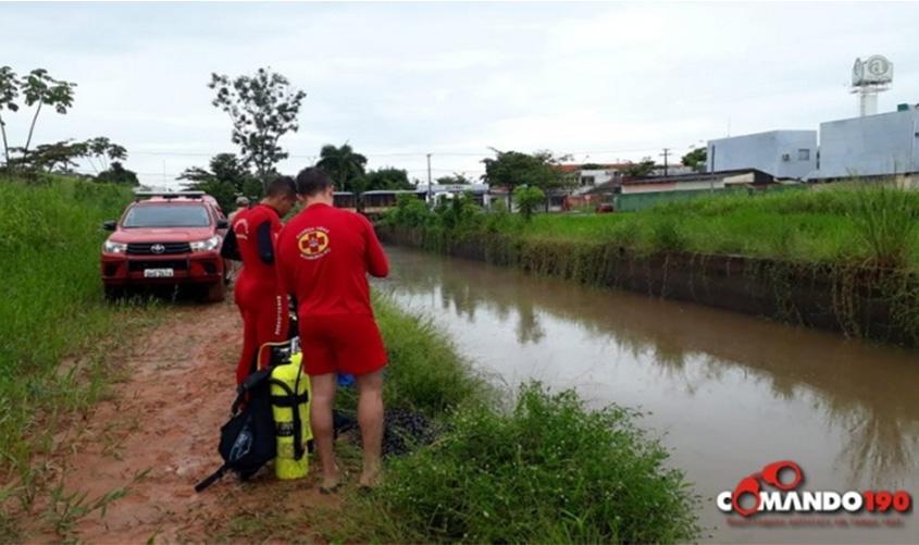Homem ainda não identificado morre afogado ao cair em igarapé