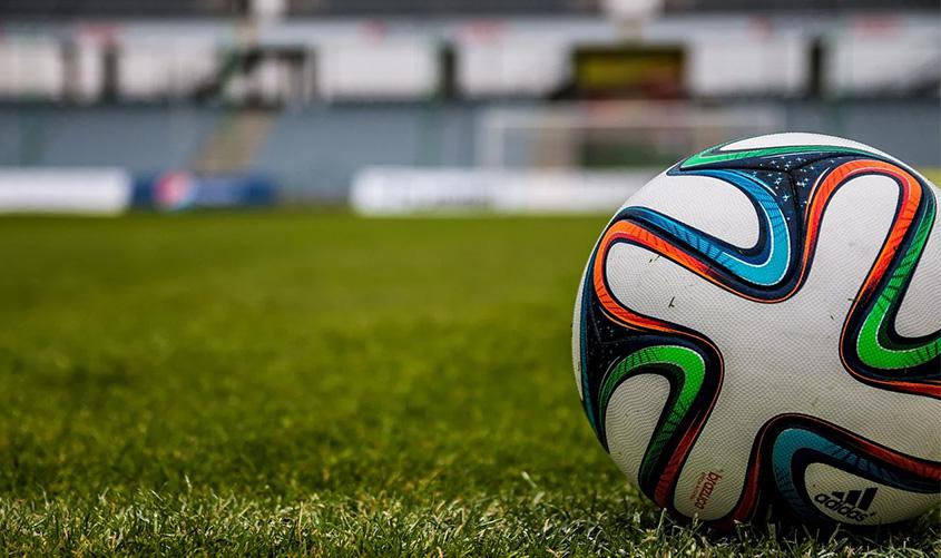 Fluminense mostra futebol de favorito ao título