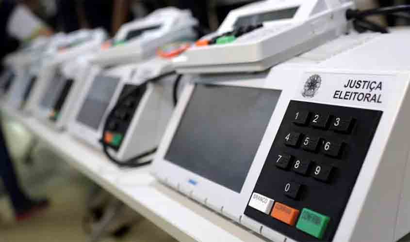 Datafolha: 73% dos brasileiros apoiam a urna eletrônica