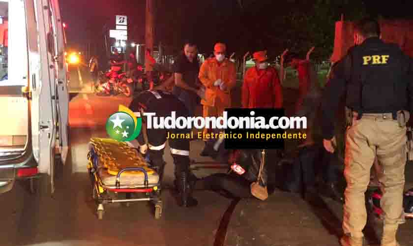 Casal em motocicleta fica gravemente ferido após atropelar cavalo na BR-364