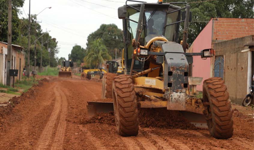 Obras seguem a todo vapor em vários bairros da capital