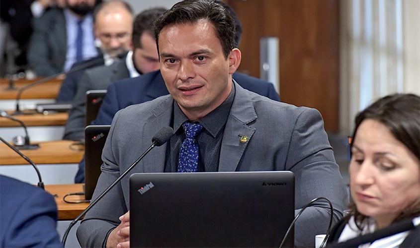 CCJ vota projetos que dificultam porte de armas para quem usa drogas