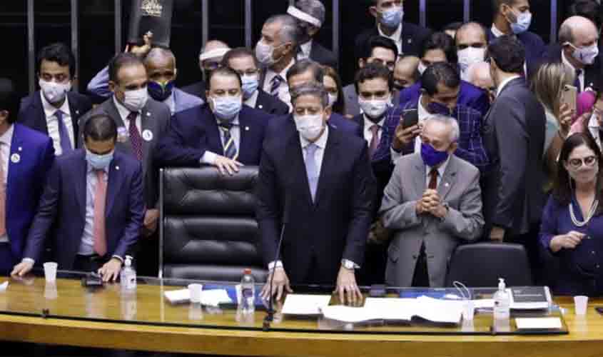 A forma Bolsonaro de fazer política