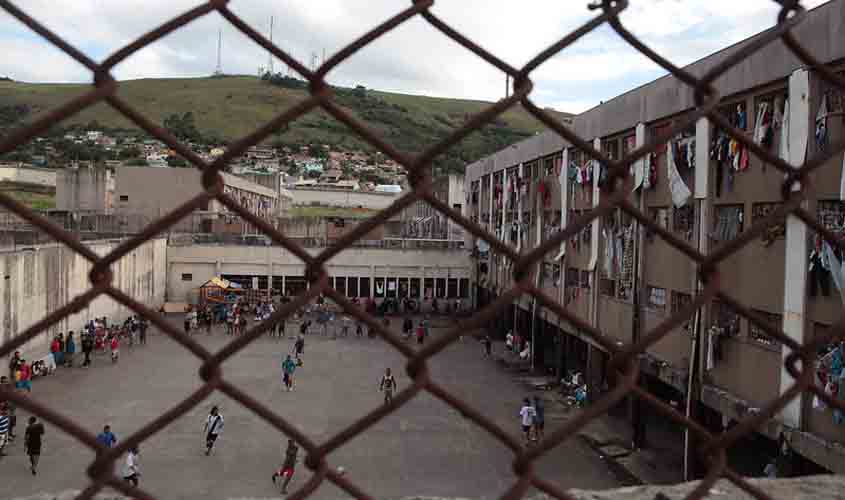 Sistemas prisional e socioeducativo já acumulam mais de 65,4 mil casos de Covid-19