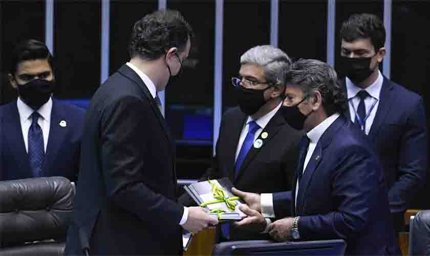 CNJ apresenta relatório de 2021 em abertura da 56ª Legislatura do Congresso Nacional